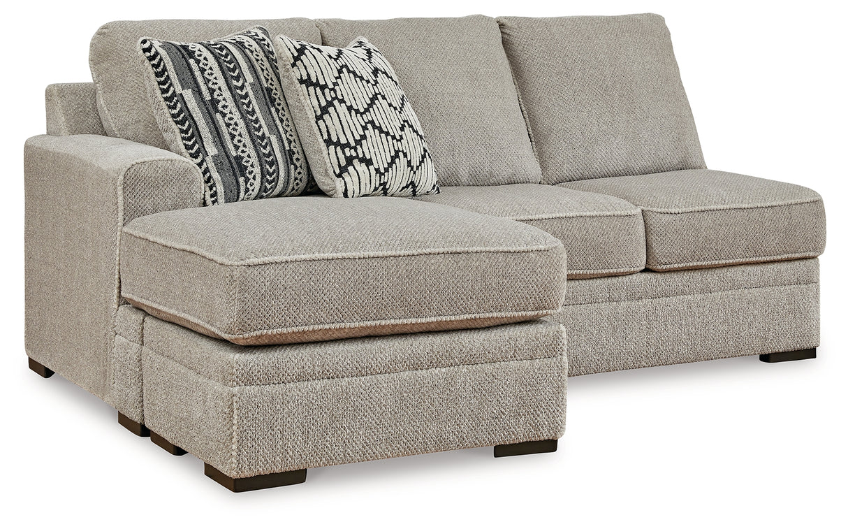 Calnita Sectional