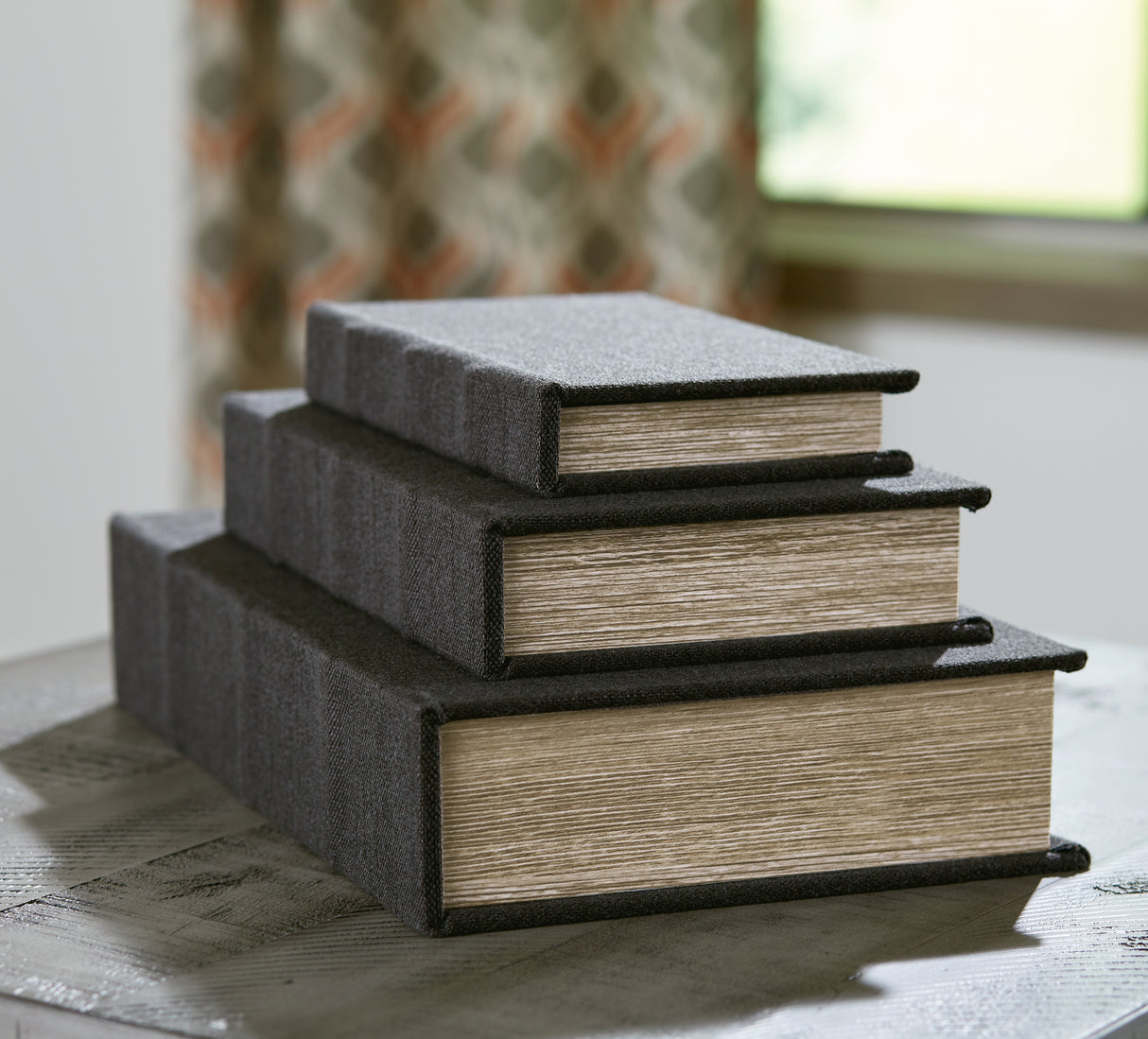 Mega Furniture - Ashley Furniture - Jolina Box (Set of 3) - Box Set (3/CN) / Black - A2000489