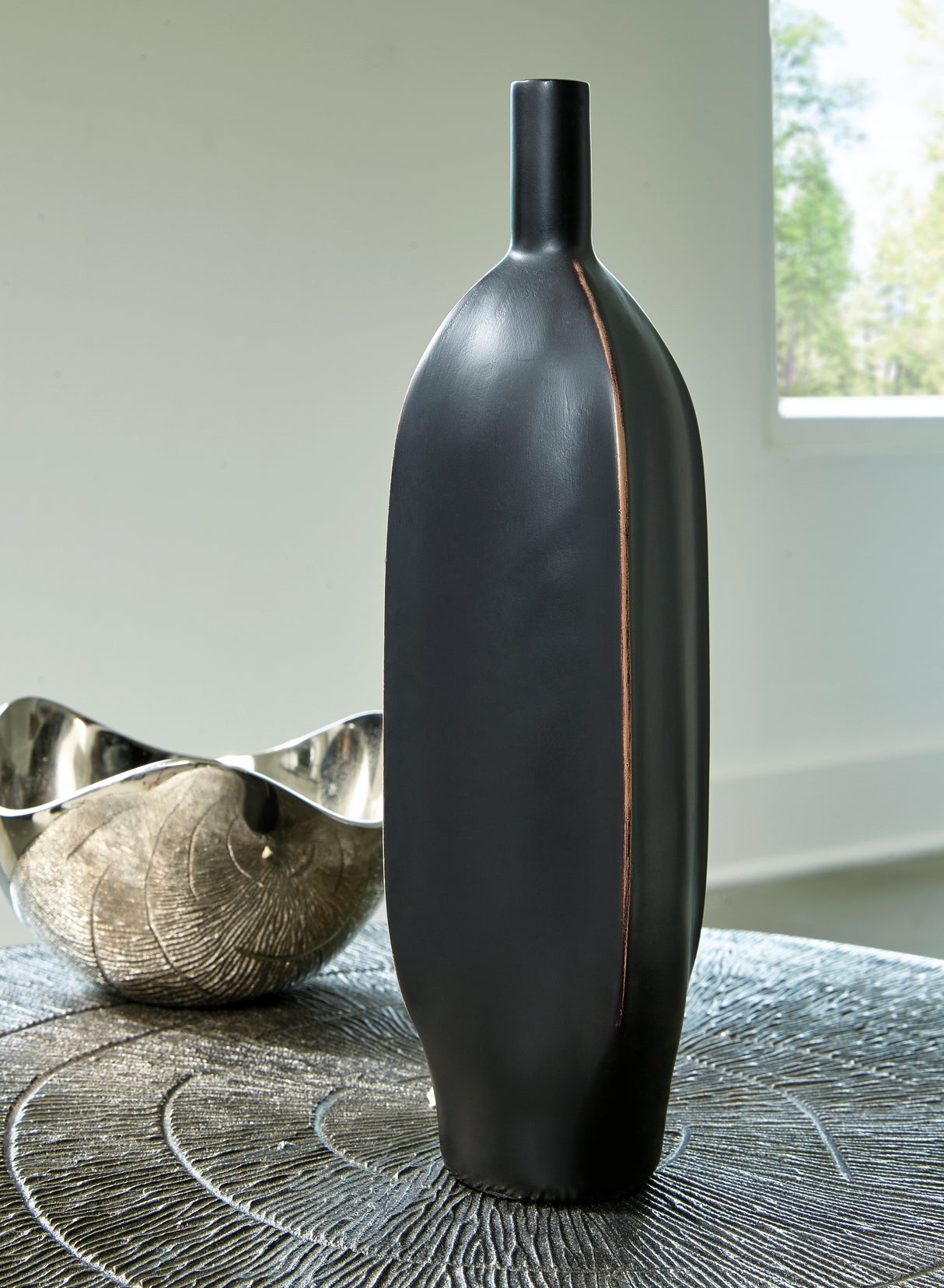 Mega Furniture - Ashley Furniture - Rhaveney Vase - Vase (3/CS) / Black - A2000551