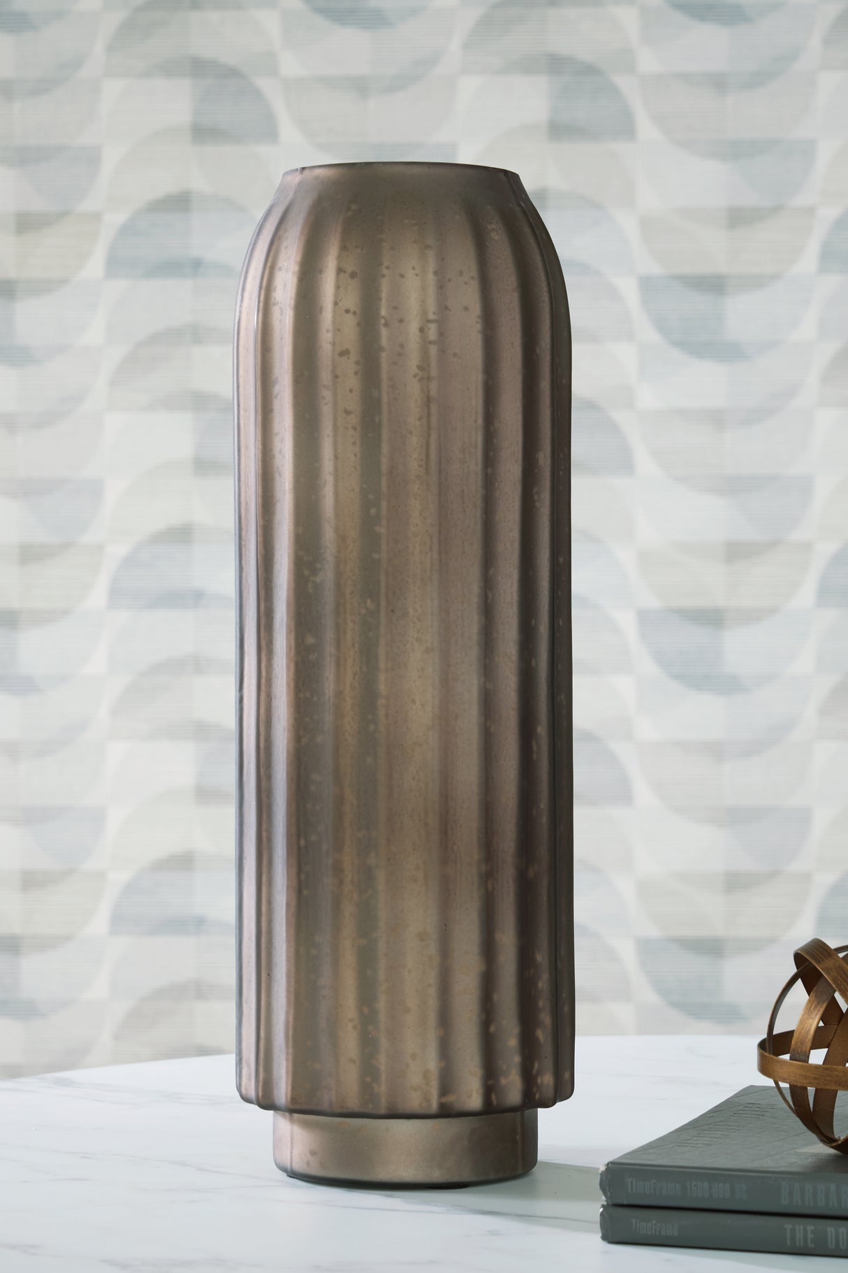 Mega Furniture - Ashley Furniture - Briarcott Vase - Vase / Brown - A2000705