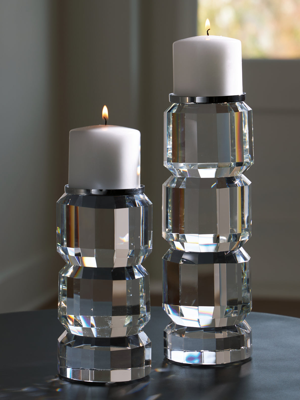 Mega Furniture - Ashley Furniture - Brentley Candle Holder - Candle Holder Set (Set of 2) / Clear/Silver Finish - A2000770