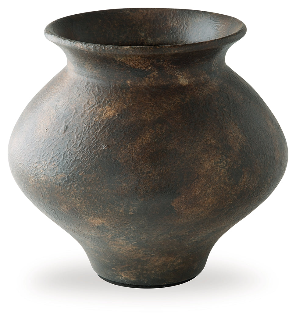 Laddlow Vase