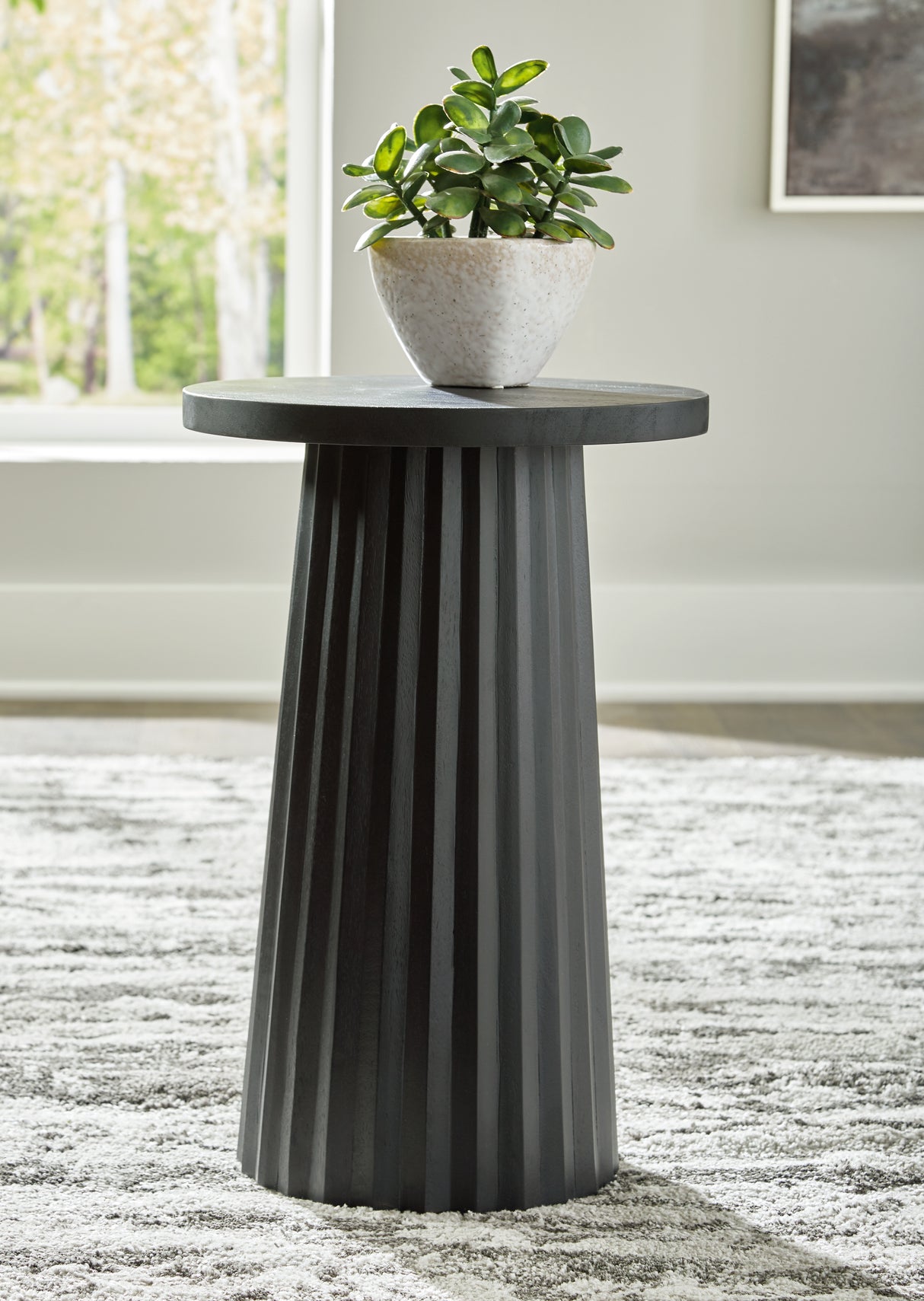Mega Furniture - Ashley Furniture - Ceilby Accent Table - Accent Table / Black - A4000603