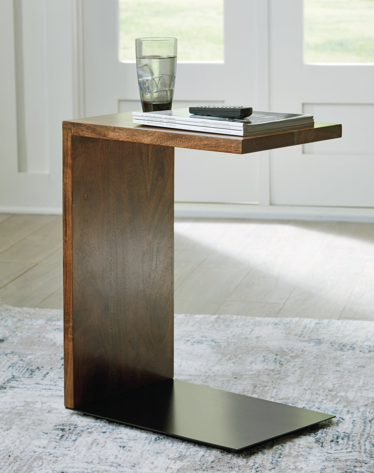 Mega Furniture - Ashley Furniture - Wimshaw Accent Table - Accent Table / Brown/Black - A4000618
