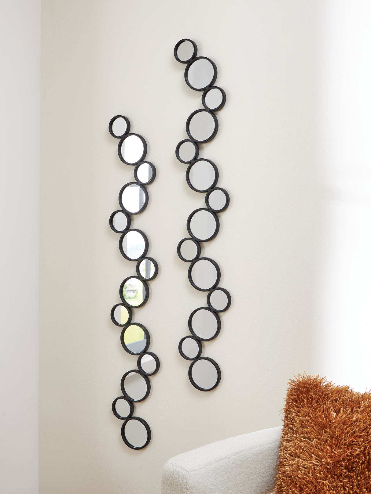 Mega Furniture - Ashley Furniture - Vinler Mirror - Accent Mirror Set (Set of 2) / Black - A8010353