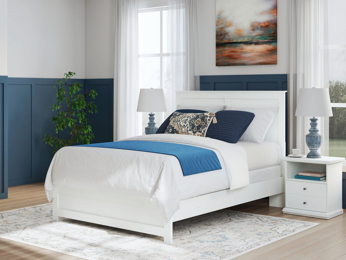 Mega Furniture - Ashley Furniture - Bostwick Shoals Bedroom - Queen Panel Bed / White - B139B43