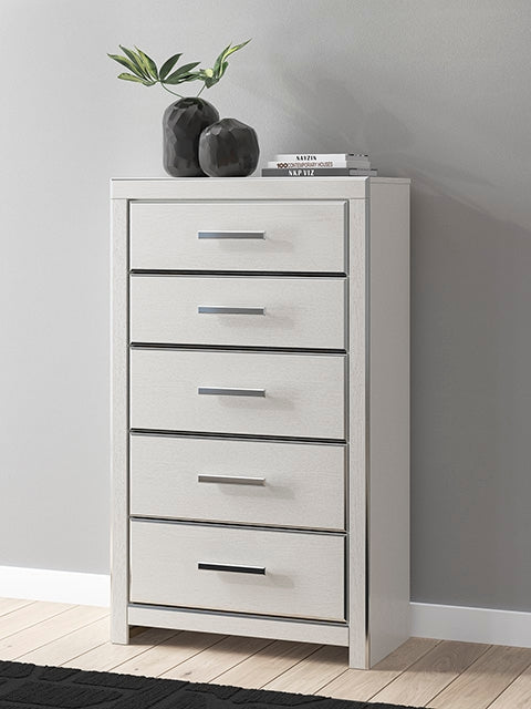 Mega Furniture - Ashley Furniture - Zuraleus Bedroom - Five Drawer Chest / White - PCB3381-46
