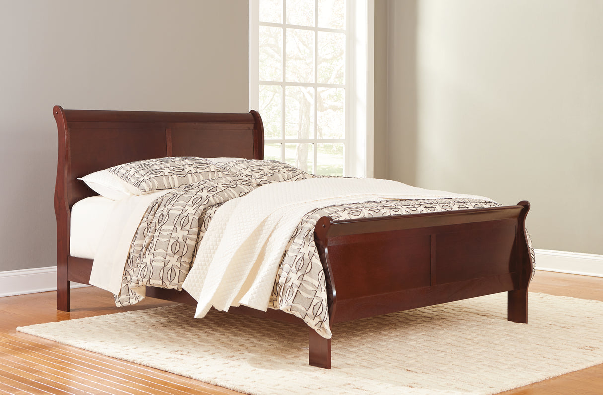 Mega Furniture - Ashley Furniture - Alisdair Bedroom - Queen Sleigh Bed / Reddish Brown - B376B2