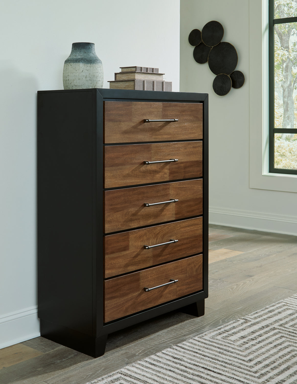 Mega Furniture - Ashley Furniture - Kraeburn Bedroom - Five Drawer Chest / Brown/Black - B496-46