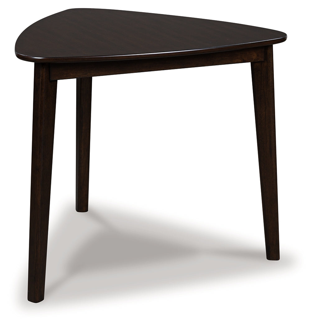 Mallenette Dining Table