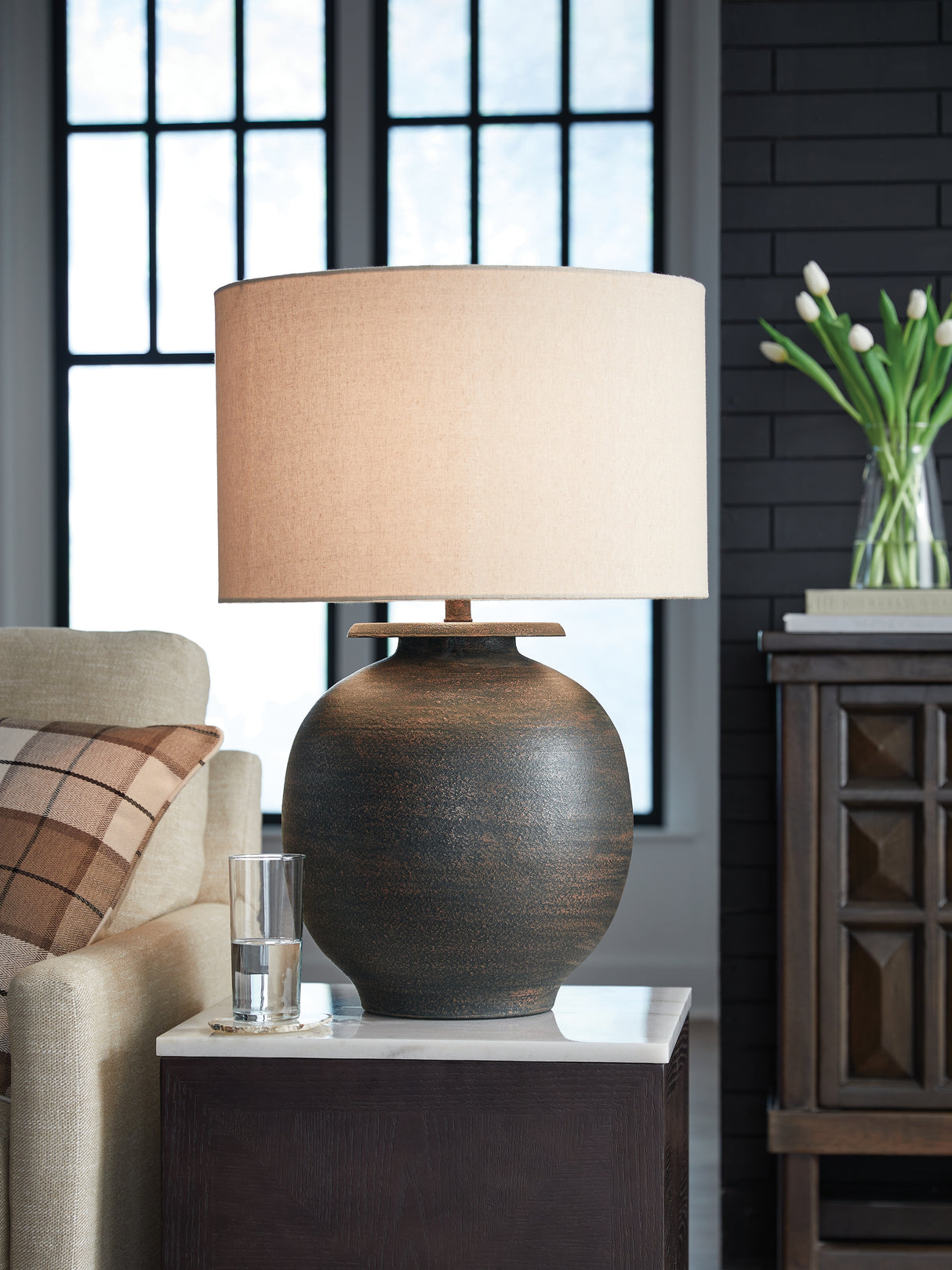 Mega Furniture - Ashley Furniture - Carlenbury Lighting - Metal Table Lamp (1/CN) / Antique Brown - L207574