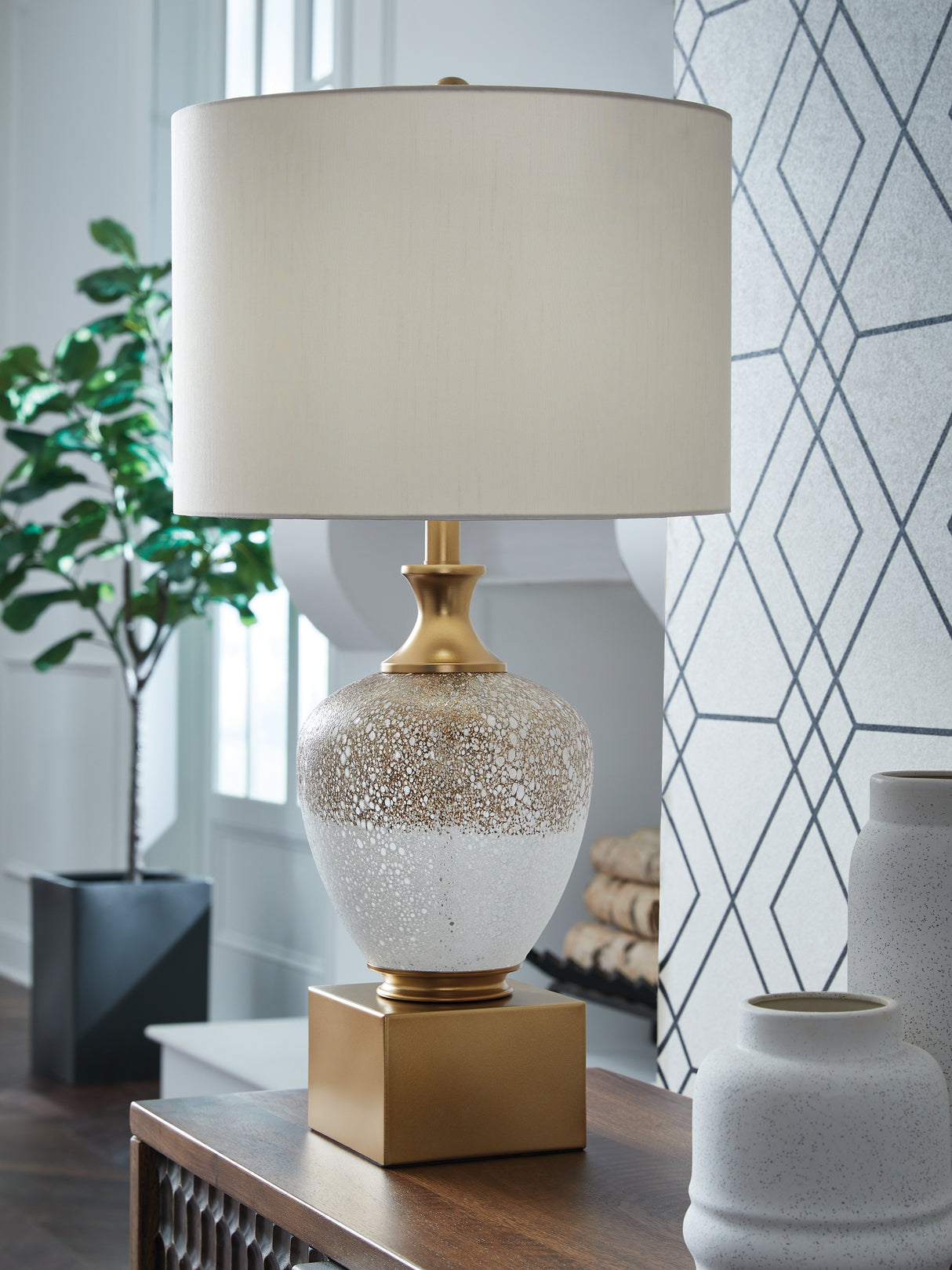 Mega Furniture - Ashley Furniture - Tavisburg Lighting - Glass Table Lamp (1/CN) / Brown/White/Gold - L430894