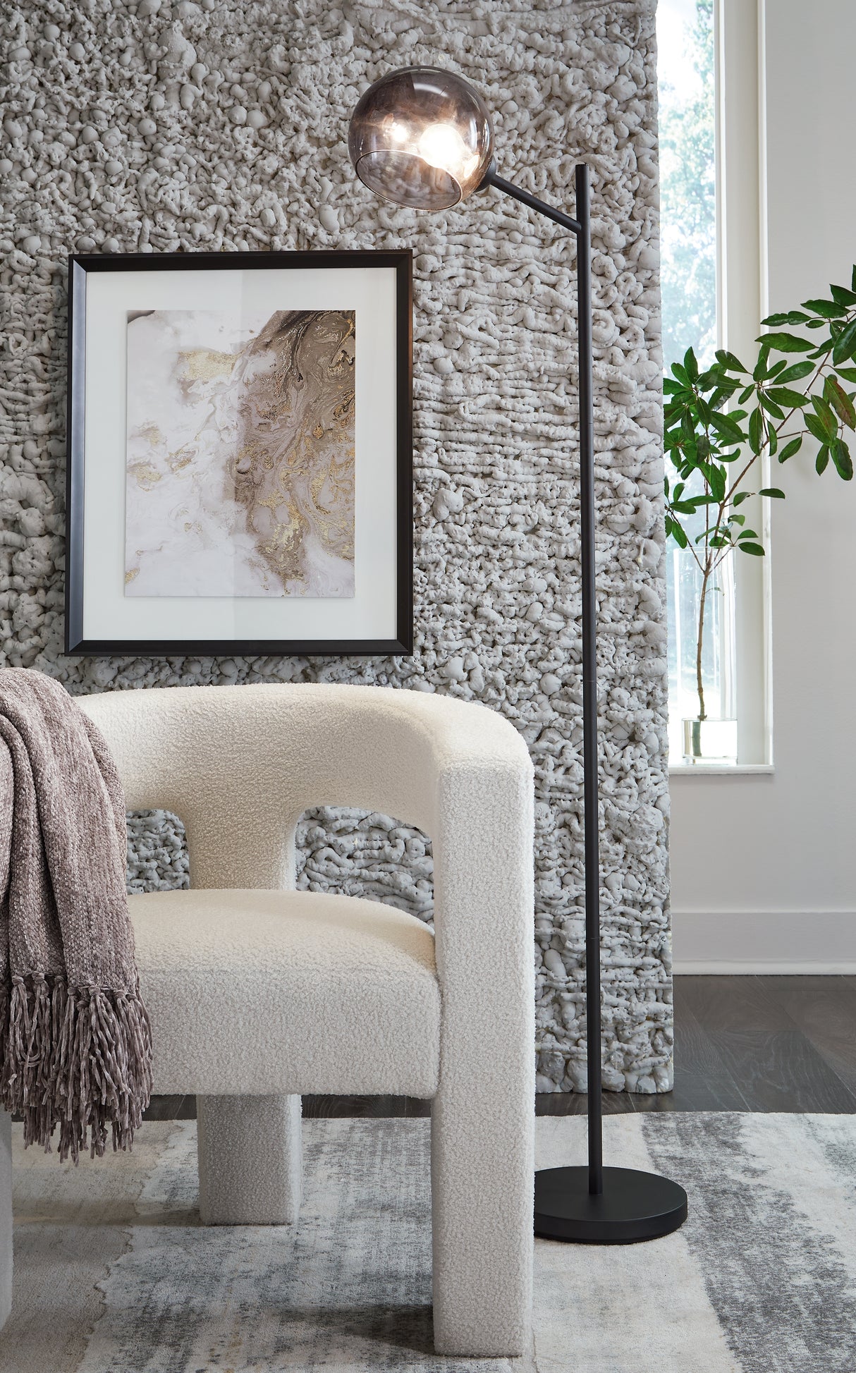 Mega Furniture - Ashley Furniture - Abanson Lighting - Metal Floor Lamp (1/CN) / Black - L734381