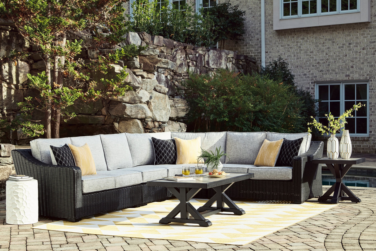 Mega Furniture - Ashley Furniture - Beachcroft Outdoor - 4-Piece Outdoor Sectional / Black/Light Gray - P792P2