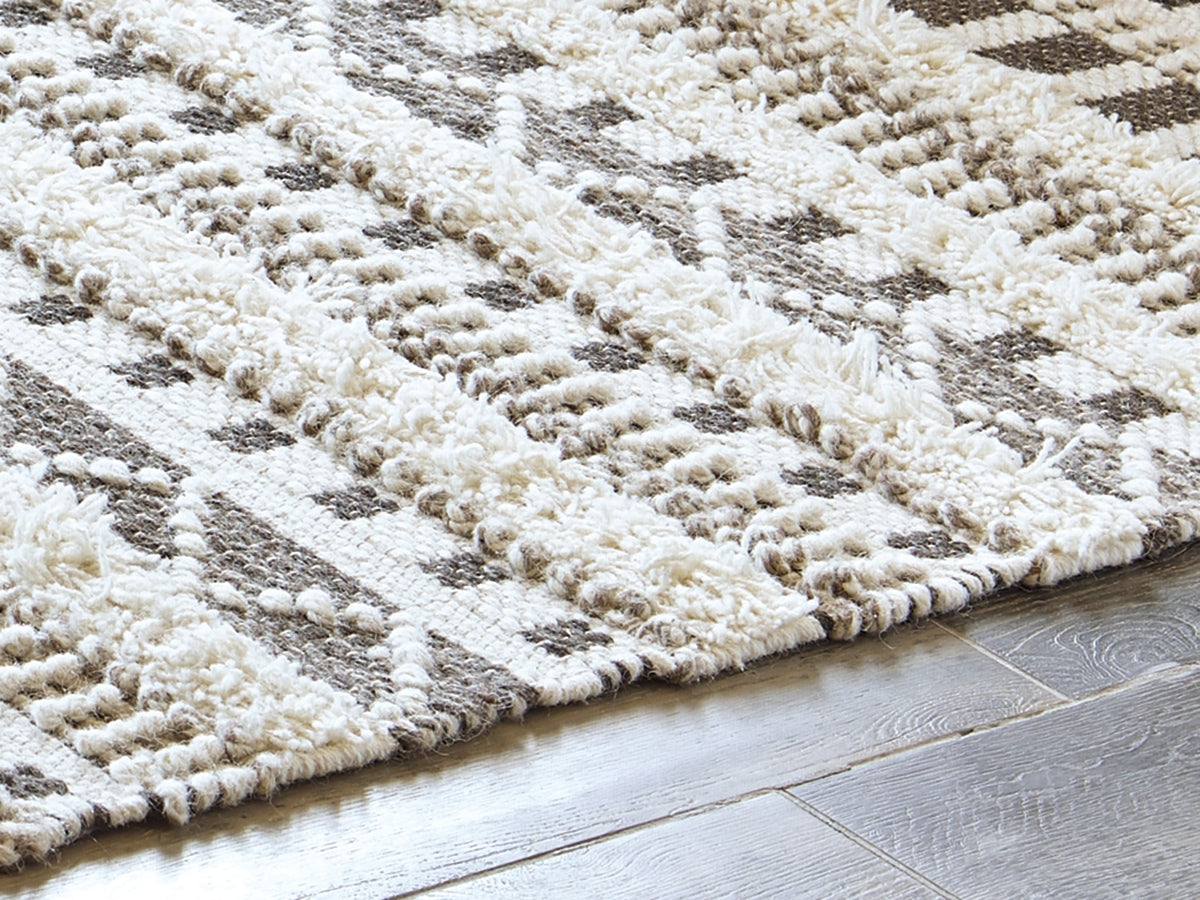 Mega Furniture - Ashley Furniture - Karalee Rug - 8' x 10' Rug / Ivory/Brown - R404441