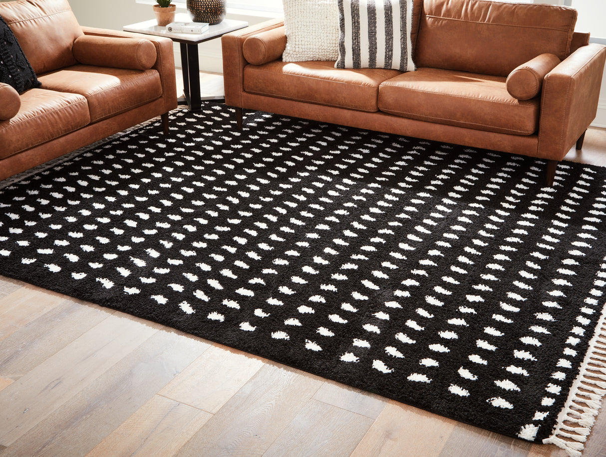 Mega Furniture - Ashley Furniture - Minston Rug - 5' x 7' Rug / Black/White - R405952