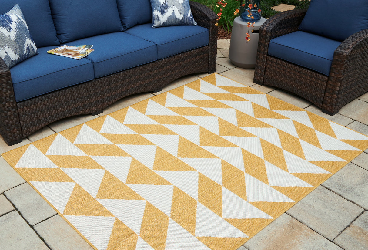 Mega Furniture - Ashley Furniture - Thomley Rug - 8' x 10' Rug / Ivory/Yellow - R900061