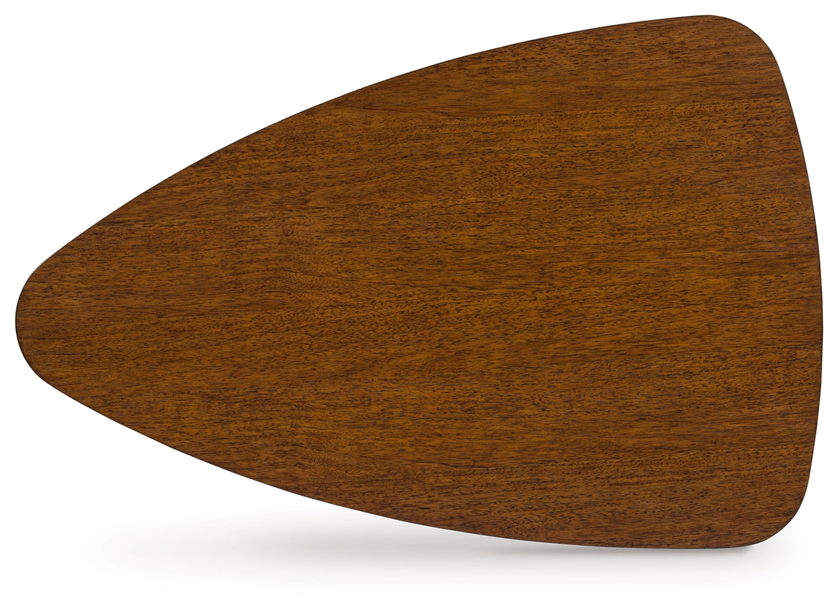 Lyncott Table (Set of 3)