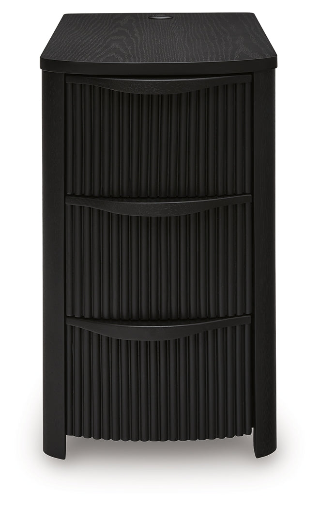 Camdill Chairside End Table