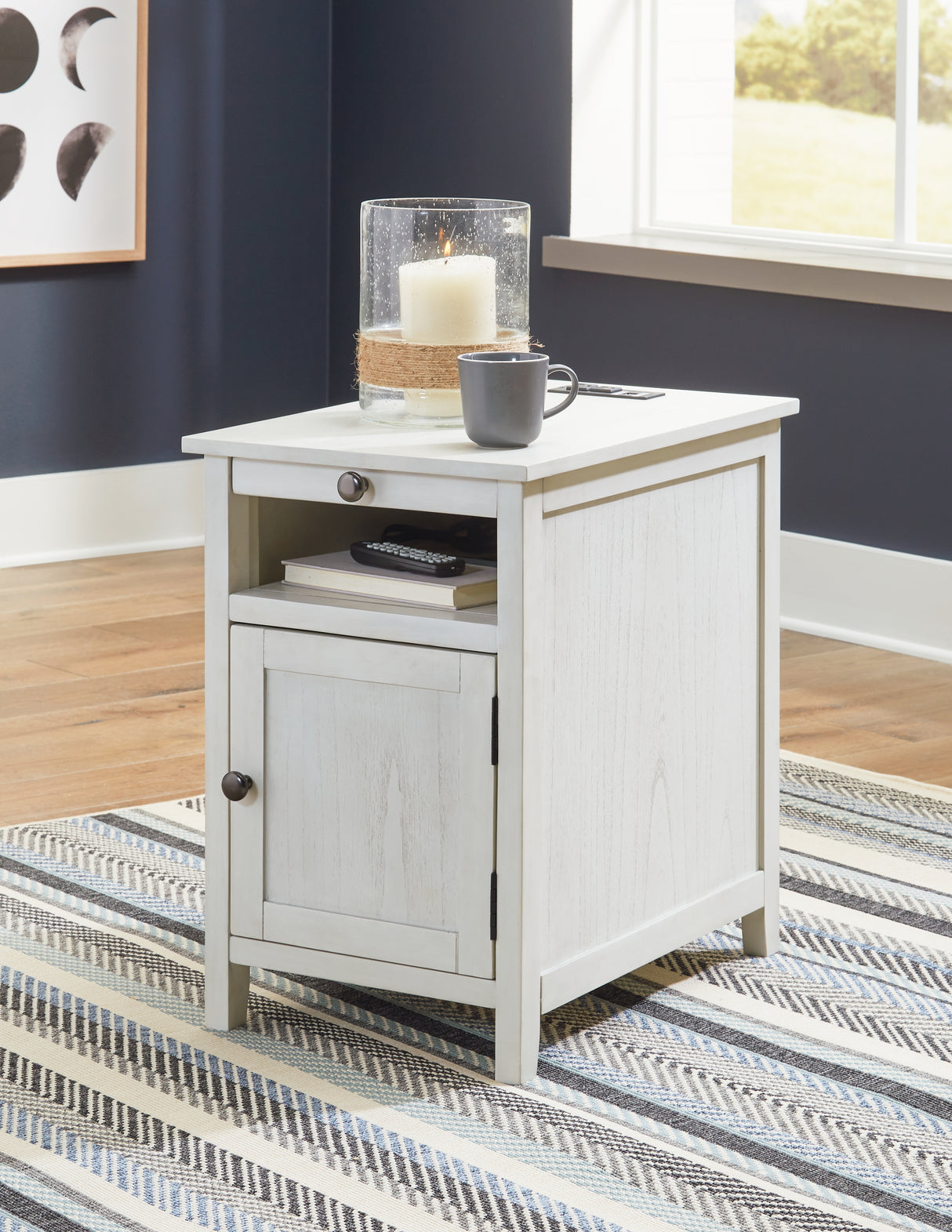 Mega Furniture - Ashley Furniture - Treytown Chairside End Table - Chair Side End Table / Antique White - T300-517