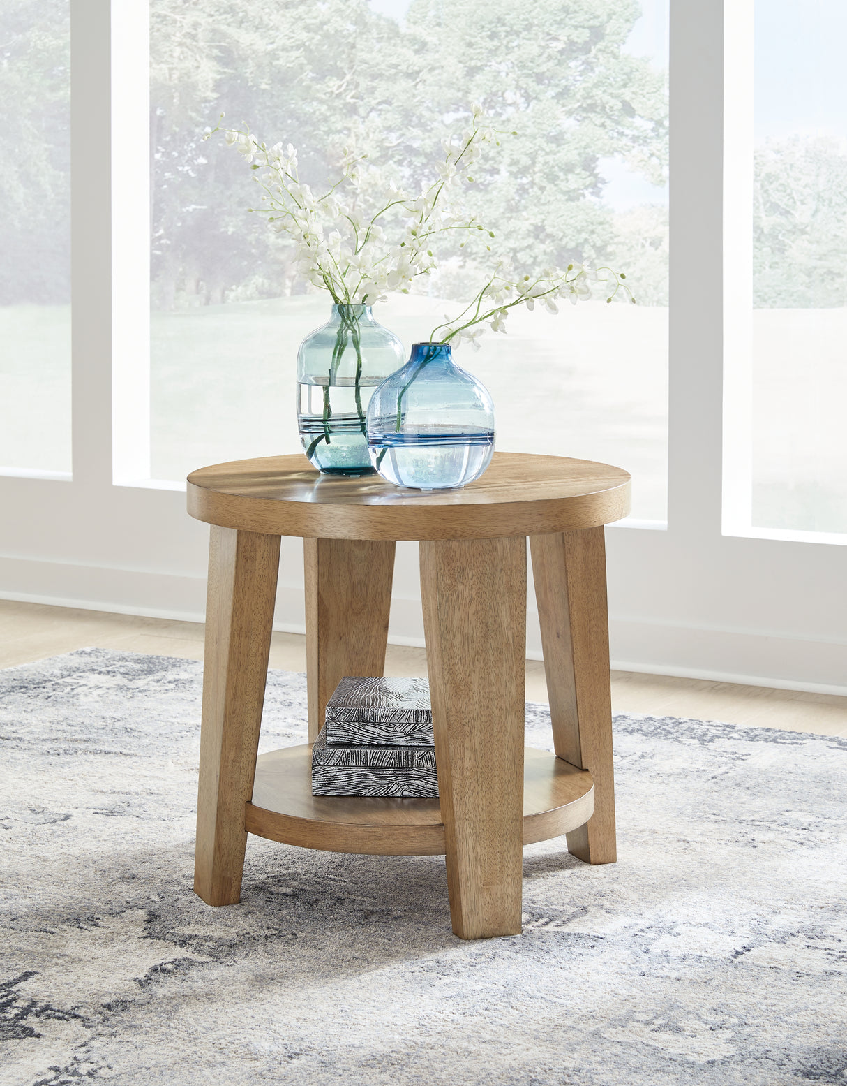 Mega Furniture - Ashley Furniture - Kristiland End Table - Round End Table / Light Brown - T674-6