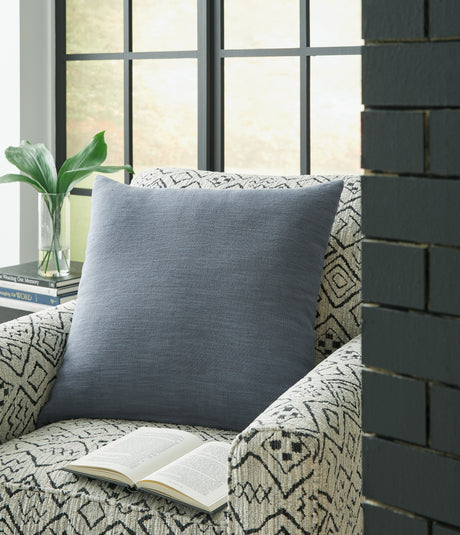 Mega Furniture - Ashley Furniture - Thaneville Pillows - Pillow (4/CS) / Rust - A1001043