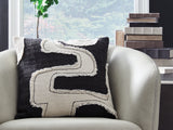 Mega Furniture - Ashley Furniture - Veerbank Pillows - Pillow (4/CS) / Black/Beige - A1001114