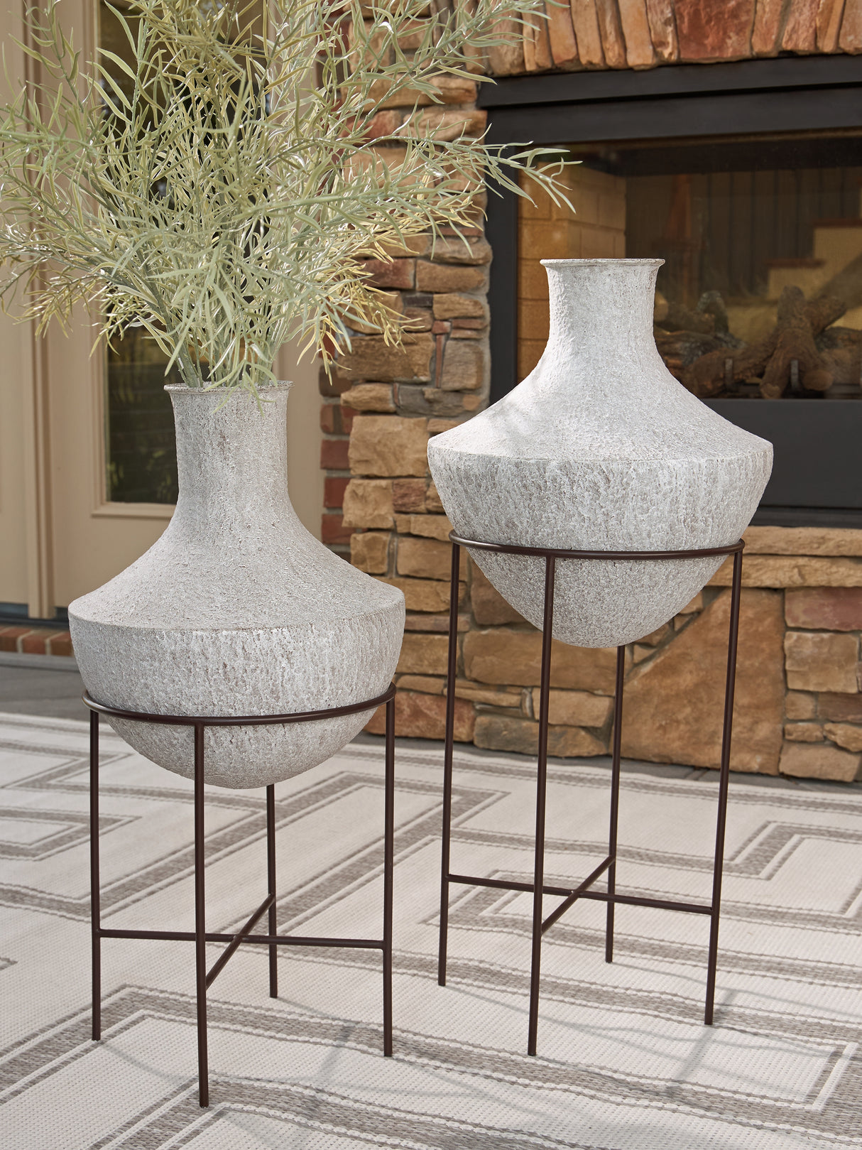 Estonbank Vase