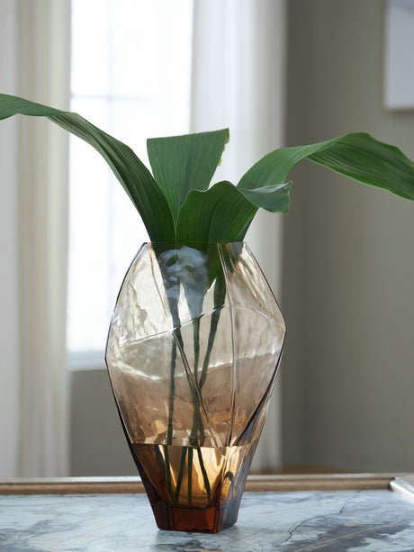 Mega Furniture - Ashley Furniture - Ewart Vase - Vase / Light Brown - A2000867