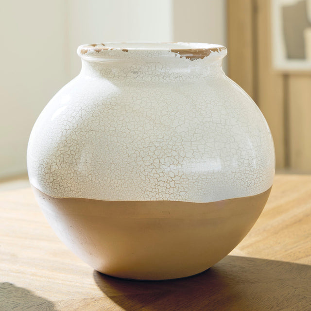 Mega Furniture - Ashley Furniture - Vercott Vase - Vase - A2000957