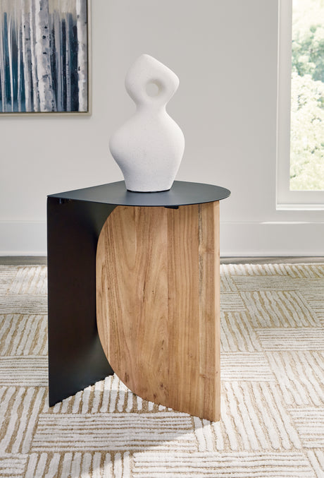 Mega Furniture - Ashley Furniture - Ladgate Accent Table - Accent Table / Black/Natural - A4000628
