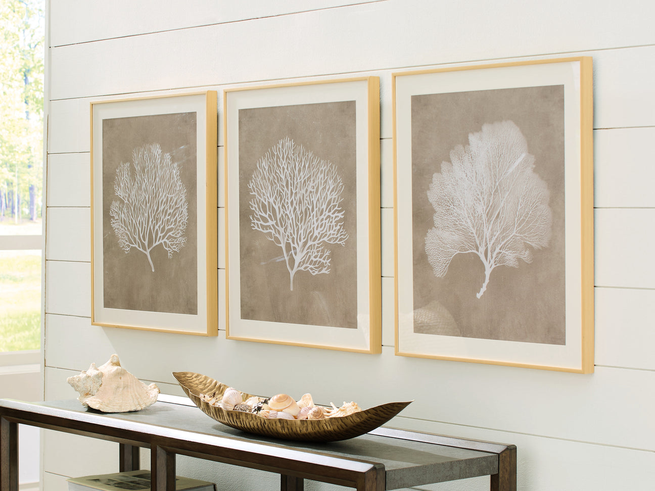 Mega Furniture - Ashley Furniture - Hendridge Wall Decor - Wall Art Set (3/CN) / Taupe/White - A8000486