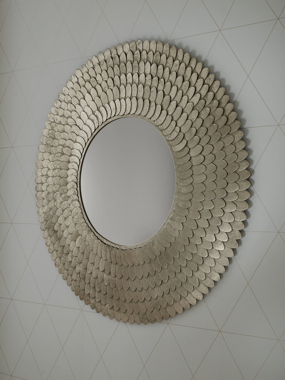 Mega Furniture - Ashley Furniture - Wrightmund Mirror - Accent Mirror / Champagne Finish - A8010422