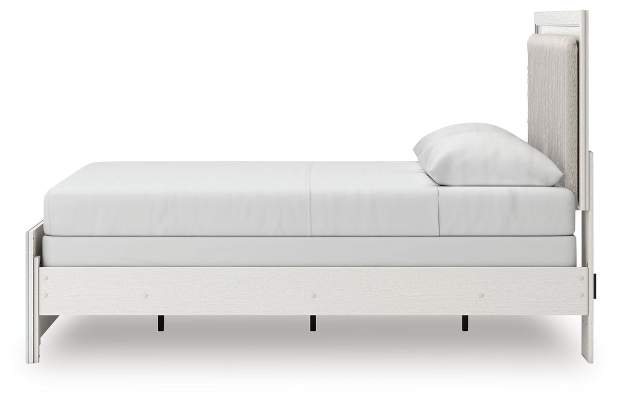 Zuraleus Bedroom