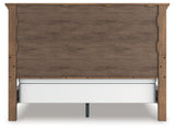 Feddinger Bedroom