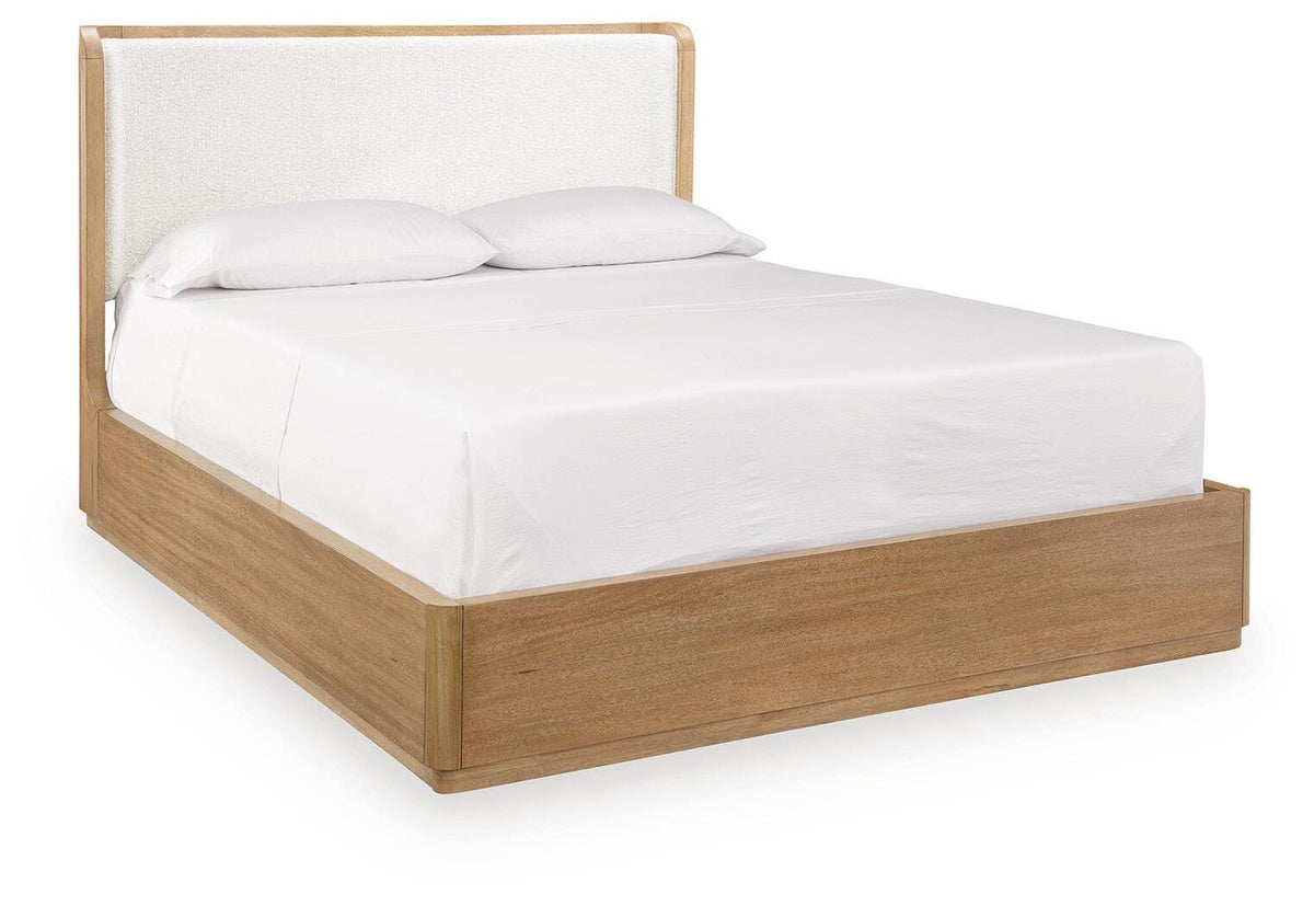 Pamaria Bedroom