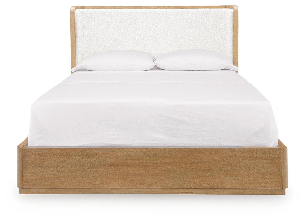 Pamaria Bedroom