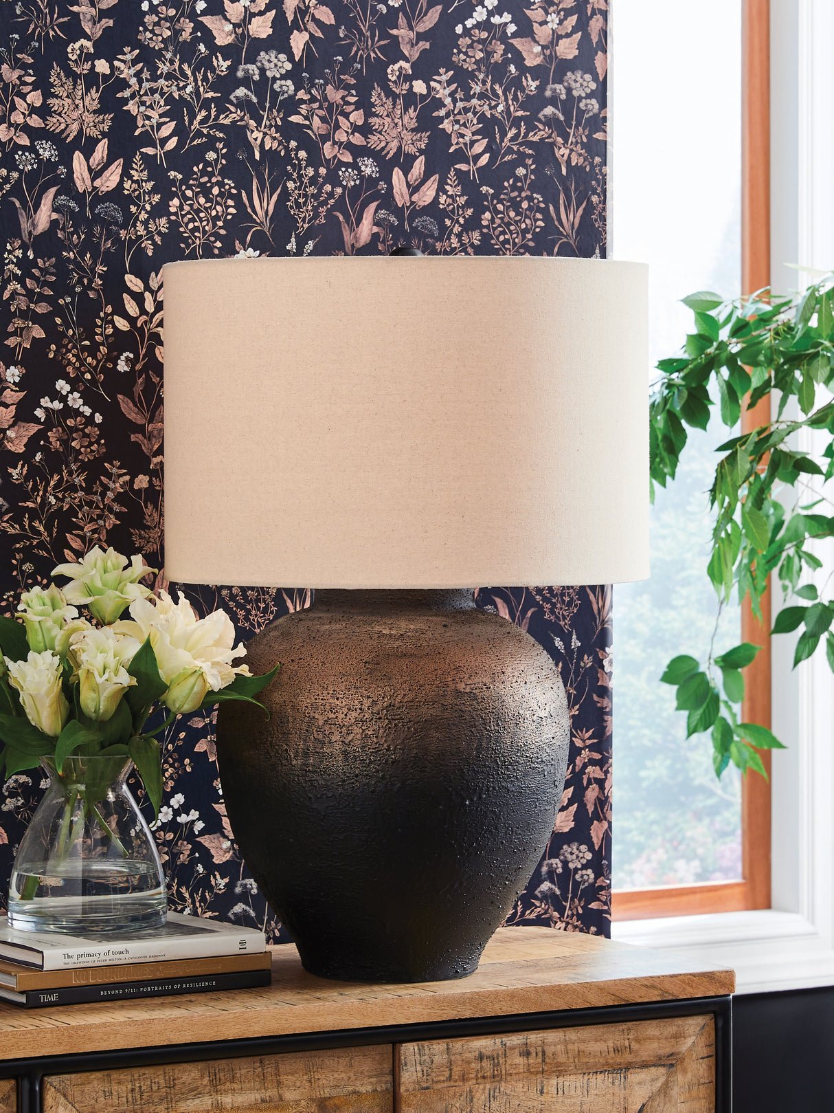 Mega Furniture - Ashley Furniture - Newgerhard Lighting - Metal Table Lamp (1/CN) / Brown/Black - L207644