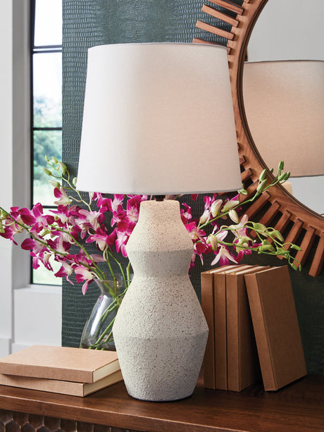 Mega Furniture - Ashley Furniture - Dawthorne Lighting - Paper Table Lamp (1/CN) / Cream - L236034