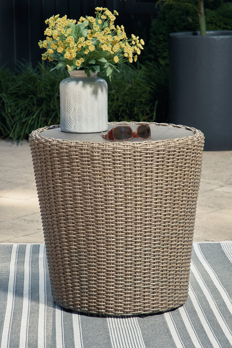 Mega Furniture - Ashley Furniture - Danson Outdoor - Swivel Lounge w/Cushion (Set of 2) / Beige - P505-821