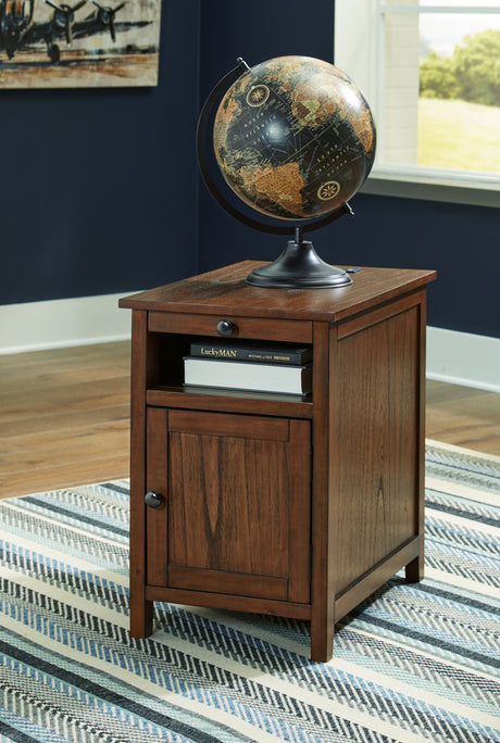 Mega Furniture - Ashley Furniture - Treytown Chairside End Table - Chair Side End Table / Black - T300-617